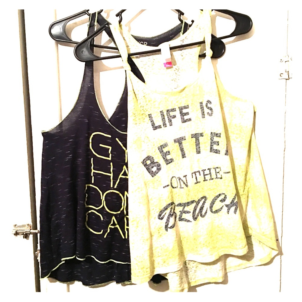 2 Tank tops!